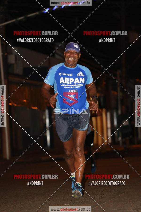 Buy your photos of the event70 CORRIDA DE BRODOWSKI on Fotop