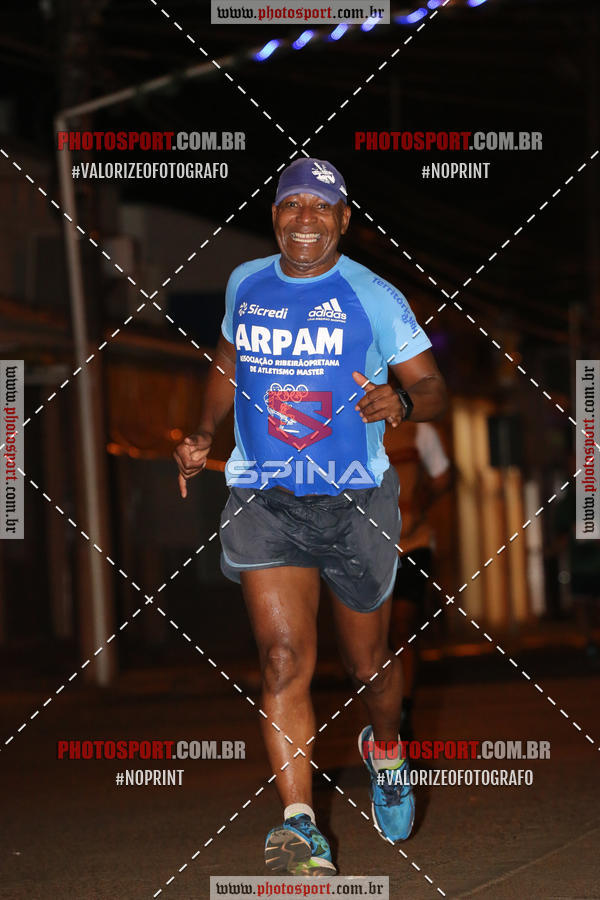 Buy your photos of the event70 CORRIDA DE BRODOWSKI on Fotop