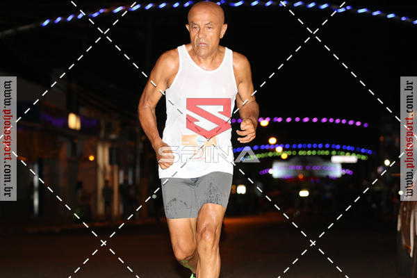 Buy your photos of the event70 CORRIDA DE BRODOWSKI on Fotop