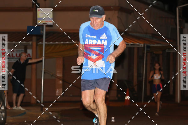 Buy your photos of the event70 CORRIDA DE BRODOWSKI on Fotop