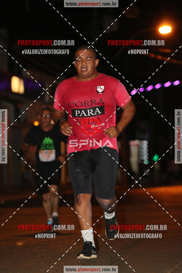 Buy your photos of the event70 CORRIDA DE BRODOWSKI on Fotop