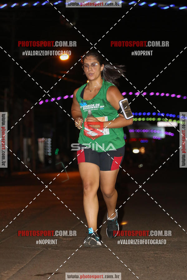 Buy your photos of the event70 CORRIDA DE BRODOWSKI on Fotop