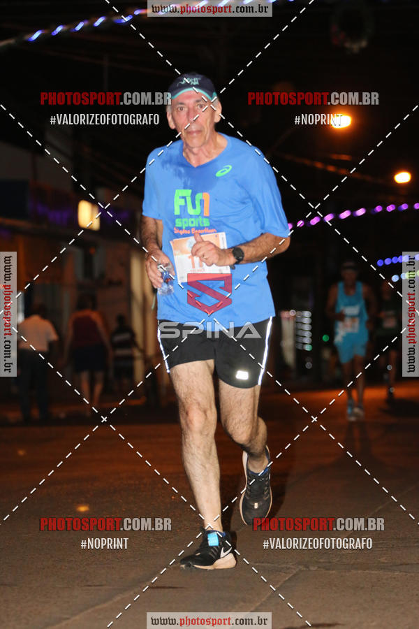 Buy your photos of the event70 CORRIDA DE BRODOWSKI on Fotop