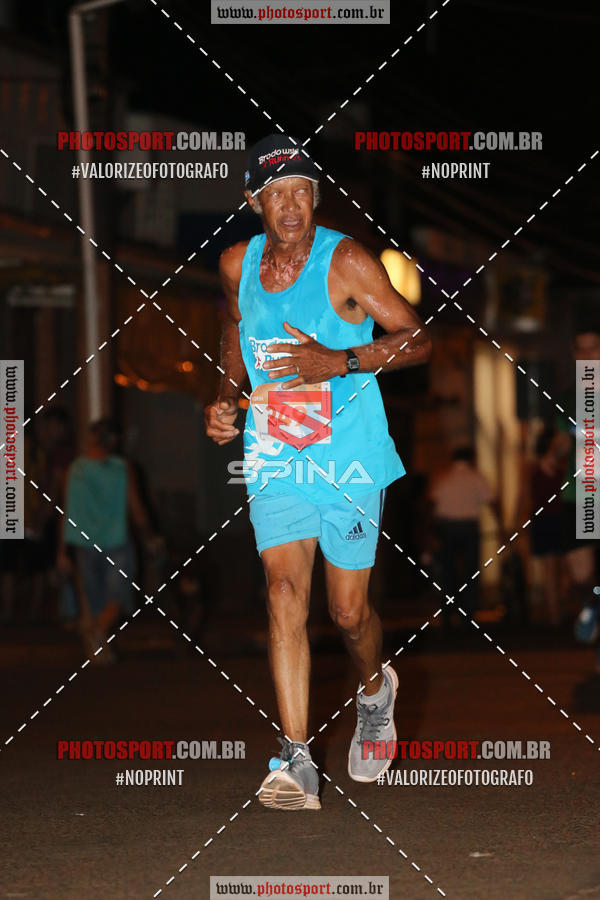 Buy your photos of the event70 CORRIDA DE BRODOWSKI on Fotop