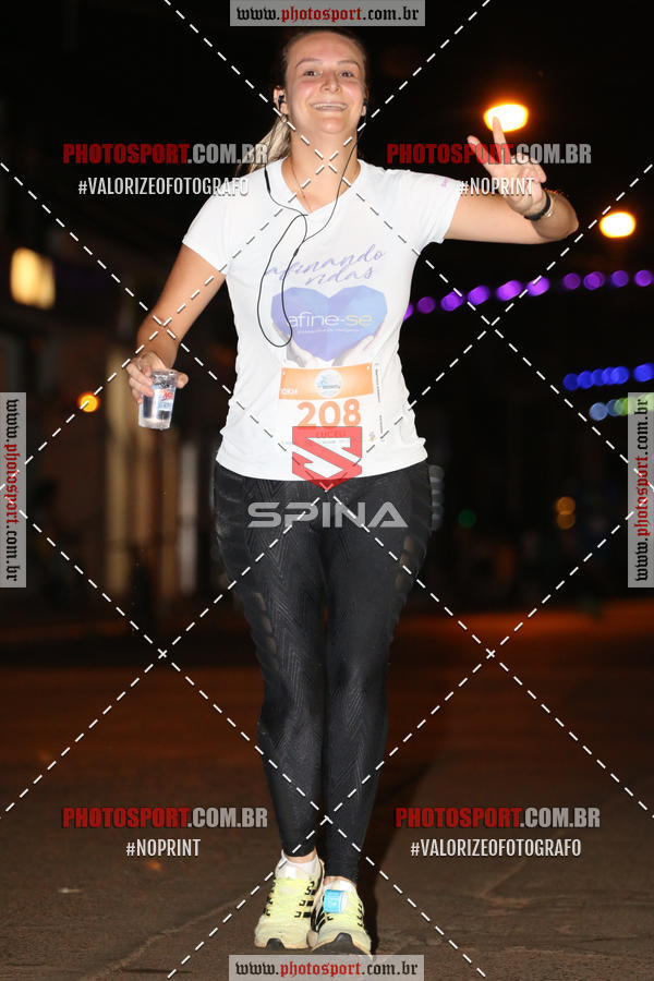 Buy your photos of the event70 CORRIDA DE BRODOWSKI on Fotop