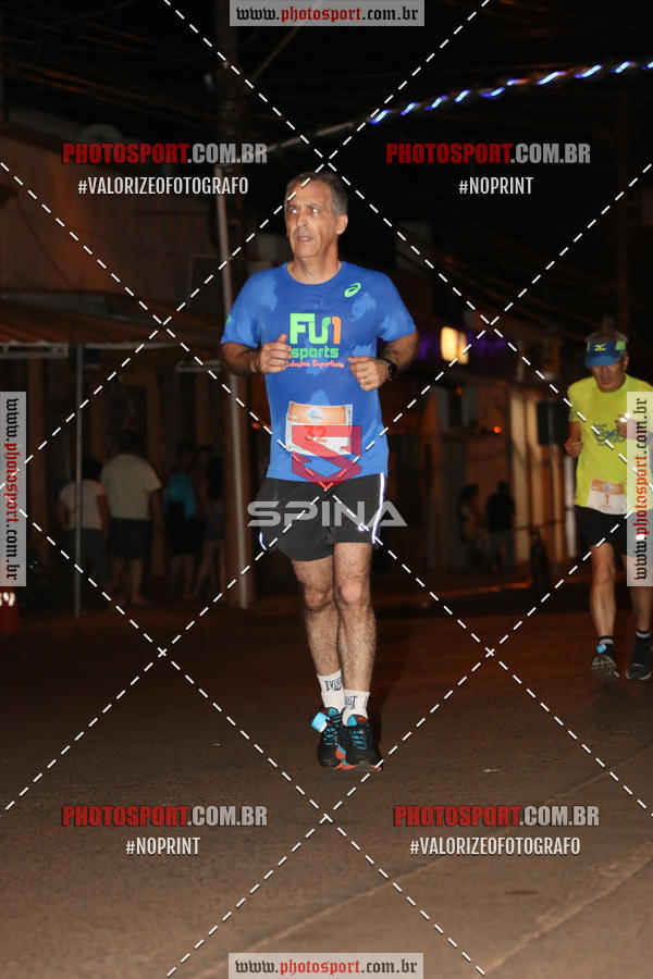 Buy your photos of the event70 CORRIDA DE BRODOWSKI on Fotop