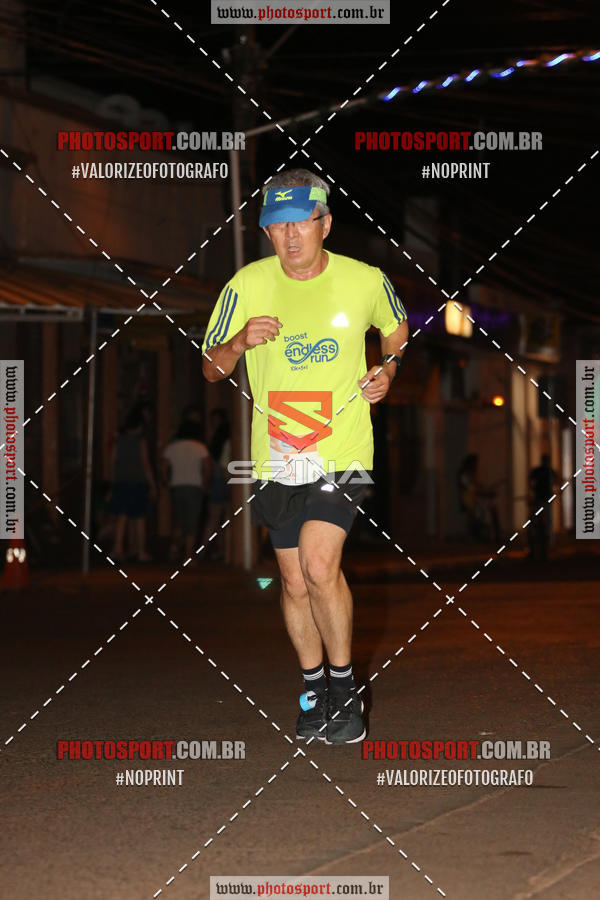 Buy your photos of the event70 CORRIDA DE BRODOWSKI on Fotop