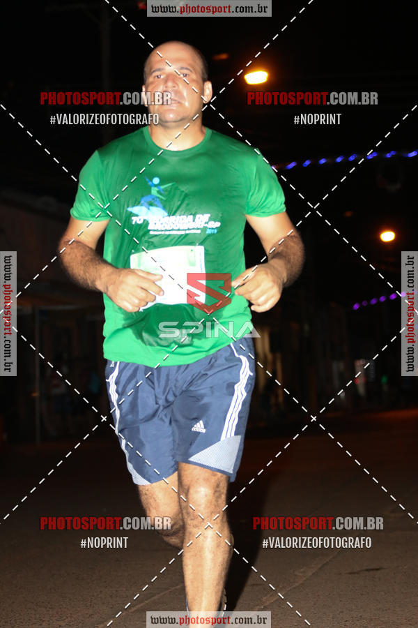 Buy your photos of the event70 CORRIDA DE BRODOWSKI on Fotop