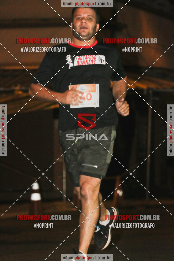 Buy your photos of the event70 CORRIDA DE BRODOWSKI on Fotop
