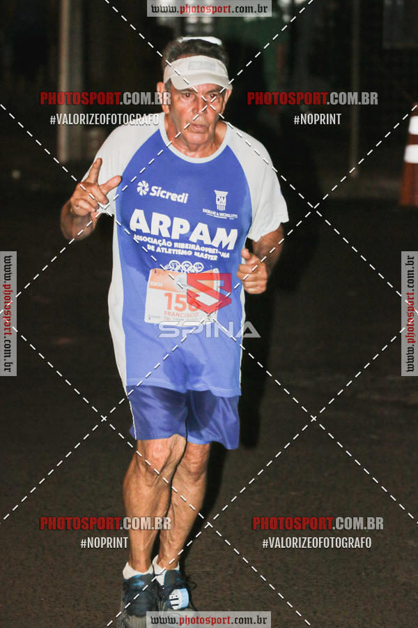 Buy your photos of the event70 CORRIDA DE BRODOWSKI on Fotop