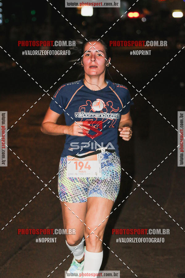 Buy your photos of the event70 CORRIDA DE BRODOWSKI on Fotop