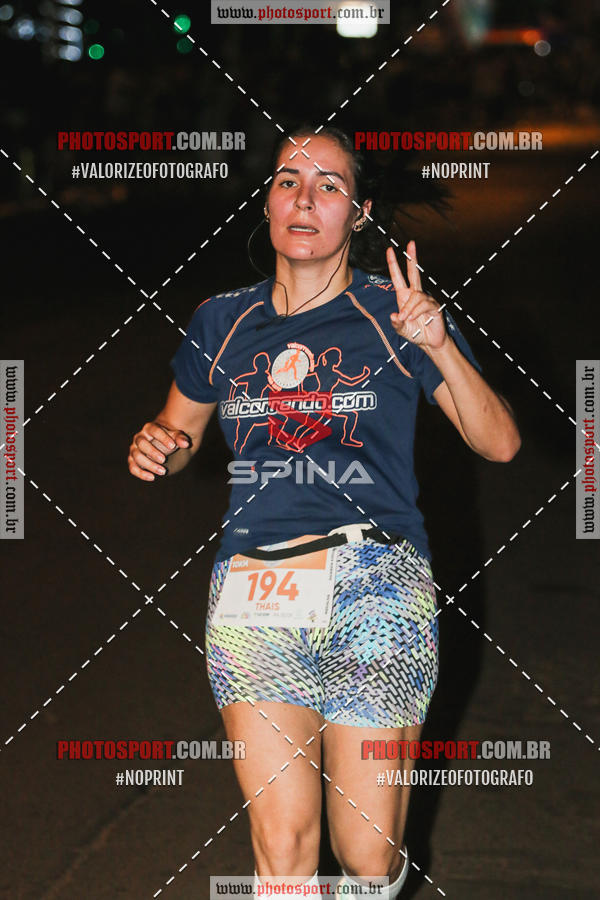 Buy your photos of the event70 CORRIDA DE BRODOWSKI on Fotop