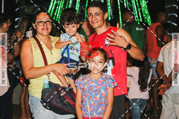 Buy your photos of the event70 CORRIDA DE BRODOWSKI on Fotop