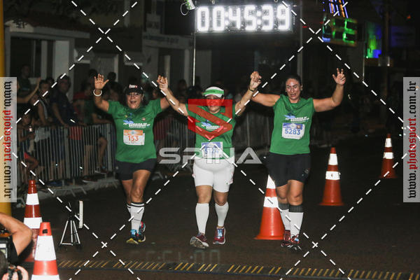 Buy your photos of the event70 CORRIDA DE BRODOWSKI on Fotop