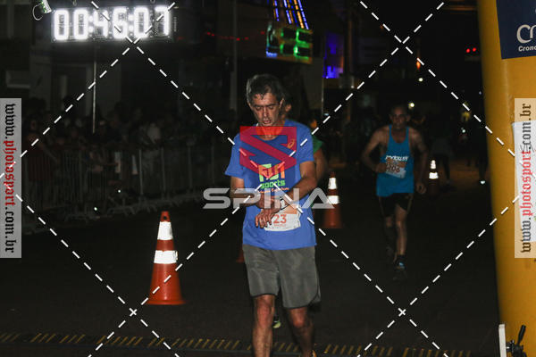 Buy your photos of the event70 CORRIDA DE BRODOWSKI on Fotop