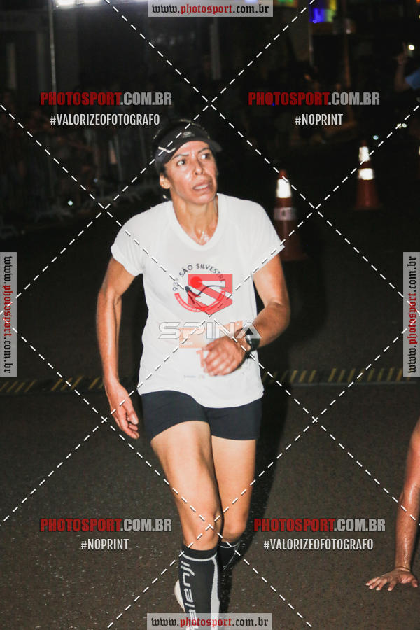 Buy your photos of the event70 CORRIDA DE BRODOWSKI on Fotop