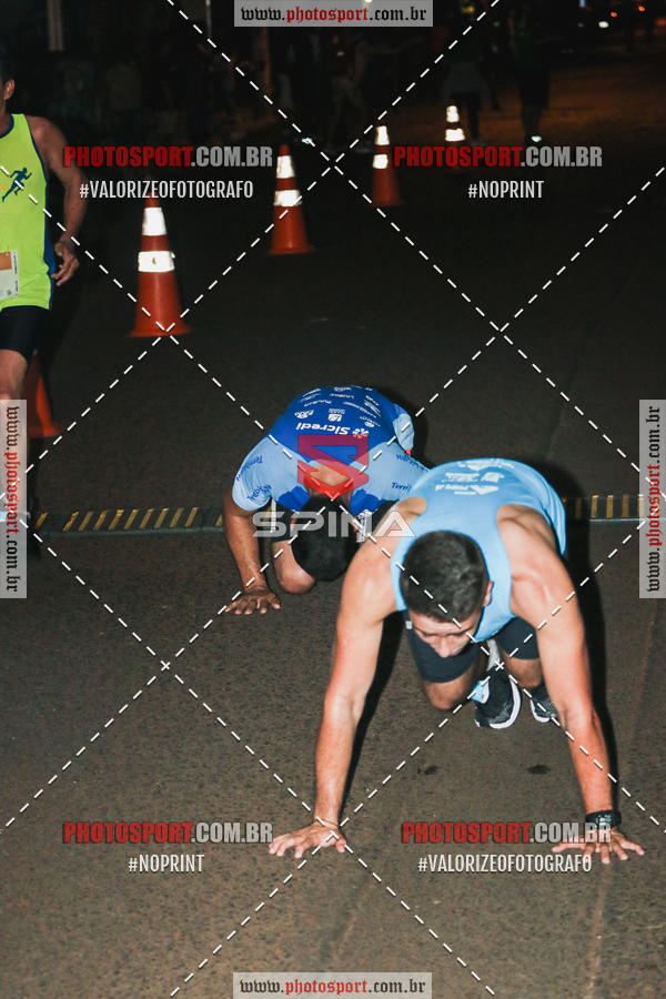 Buy your photos of the event70 CORRIDA DE BRODOWSKI on Fotop
