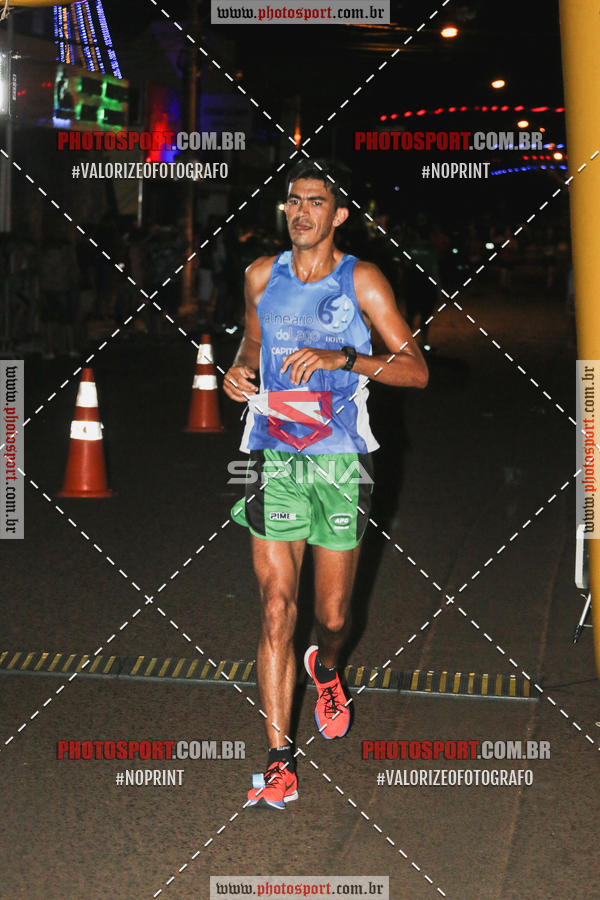 Buy your photos of the event70 CORRIDA DE BRODOWSKI on Fotop