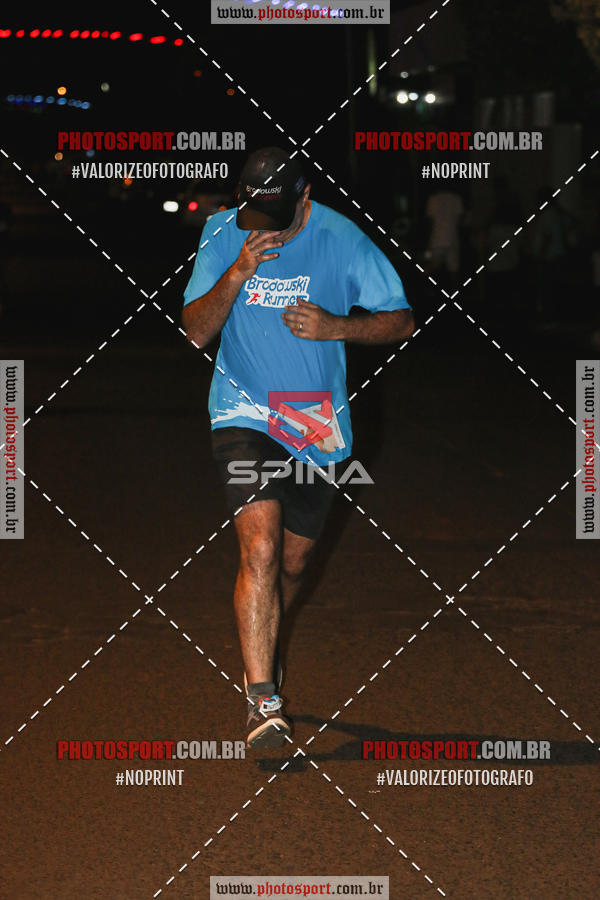 Buy your photos of the event70 CORRIDA DE BRODOWSKI on Fotop