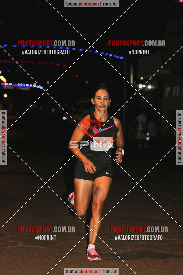 Buy your photos of the event70 CORRIDA DE BRODOWSKI on Fotop