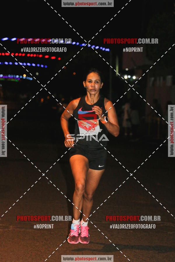 Buy your photos of the event70 CORRIDA DE BRODOWSKI on Fotop