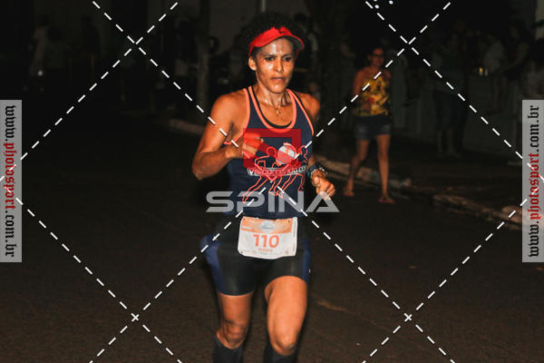 Buy your photos of the event70 CORRIDA DE BRODOWSKI on Fotop