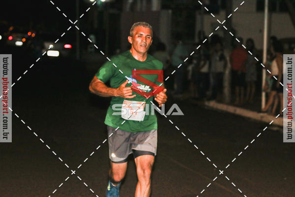 Buy your photos of the event70 CORRIDA DE BRODOWSKI on Fotop