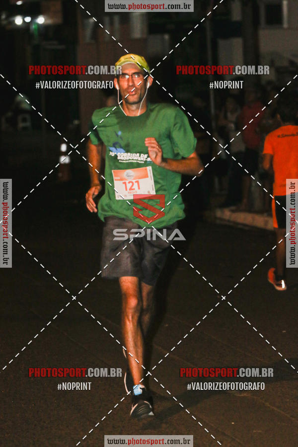 Buy your photos of the event70 CORRIDA DE BRODOWSKI on Fotop