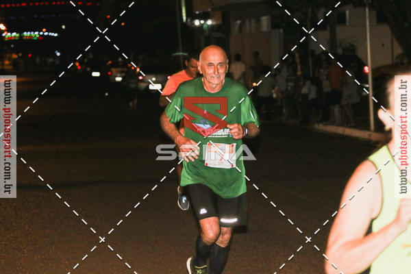 Buy your photos of the event70 CORRIDA DE BRODOWSKI on Fotop