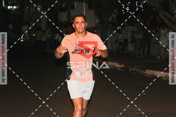 Buy your photos of the event70 CORRIDA DE BRODOWSKI on Fotop