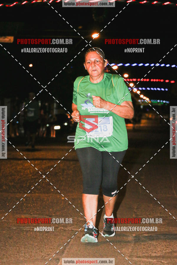 Buy your photos of the event70 CORRIDA DE BRODOWSKI on Fotop