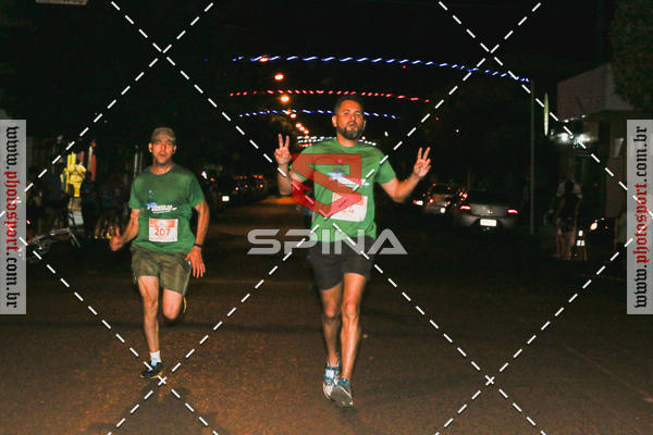 Buy your photos of the event70 CORRIDA DE BRODOWSKI on Fotop