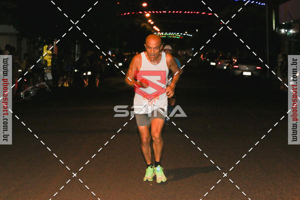 Buy your photos of the event70 CORRIDA DE BRODOWSKI on Fotop