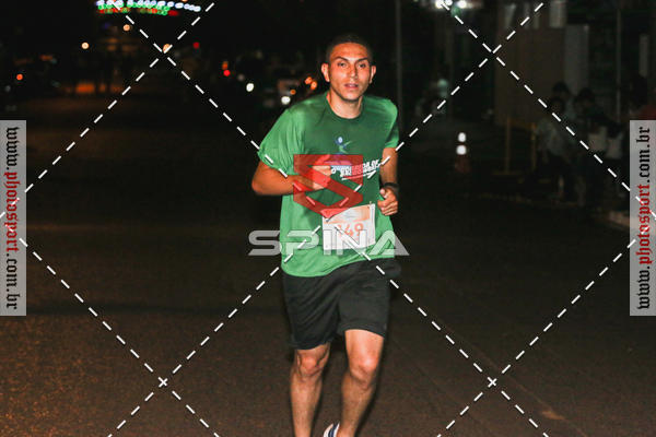 Buy your photos of the event70 CORRIDA DE BRODOWSKI on Fotop