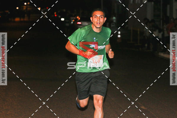 Buy your photos of the event70 CORRIDA DE BRODOWSKI on Fotop