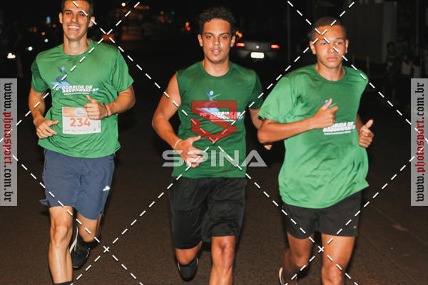 Buy your photos of the event70 CORRIDA DE BRODOWSKI on Fotop