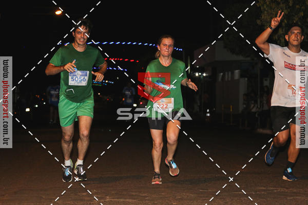 Buy your photos of the event70 CORRIDA DE BRODOWSKI on Fotop