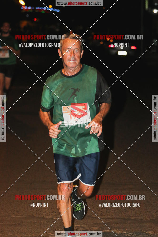 Buy your photos of the event70 CORRIDA DE BRODOWSKI on Fotop