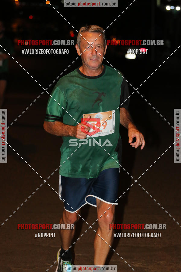 Buy your photos of the event70 CORRIDA DE BRODOWSKI on Fotop