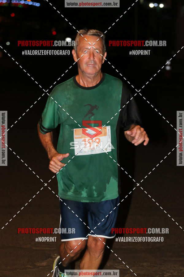 Buy your photos of the event70 CORRIDA DE BRODOWSKI on Fotop