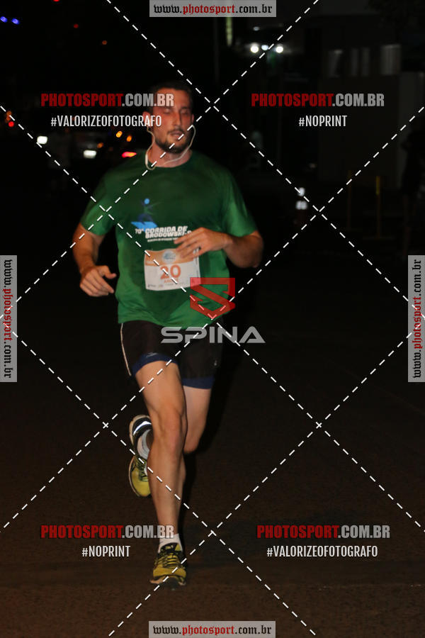 Buy your photos of the event70 CORRIDA DE BRODOWSKI on Fotop