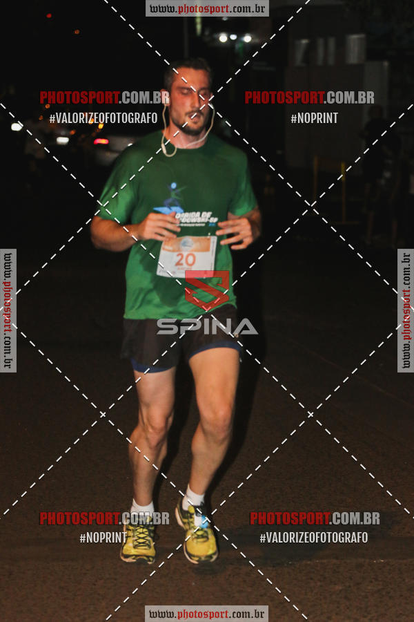 Buy your photos of the event70 CORRIDA DE BRODOWSKI on Fotop