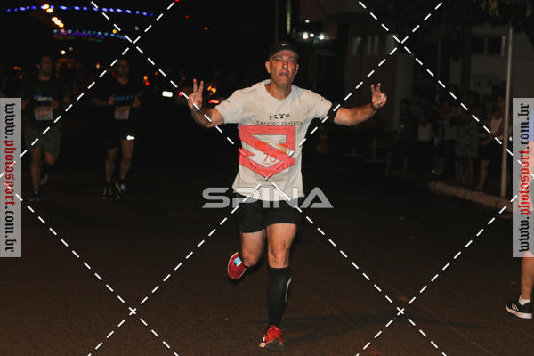 Buy your photos of the event70 CORRIDA DE BRODOWSKI on Fotop