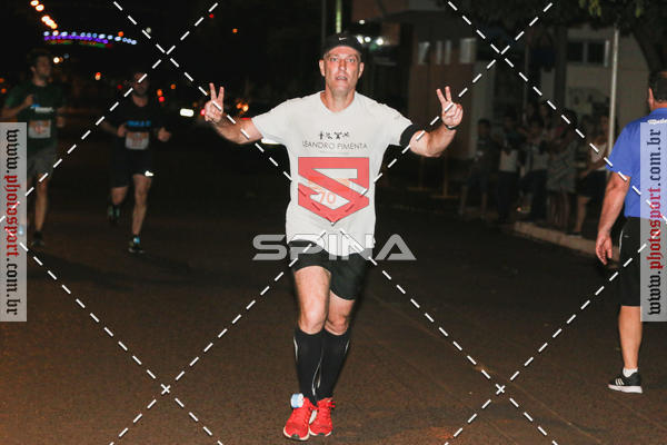Buy your photos of the event70 CORRIDA DE BRODOWSKI on Fotop