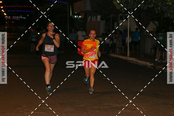 Buy your photos of the event70 CORRIDA DE BRODOWSKI on Fotop