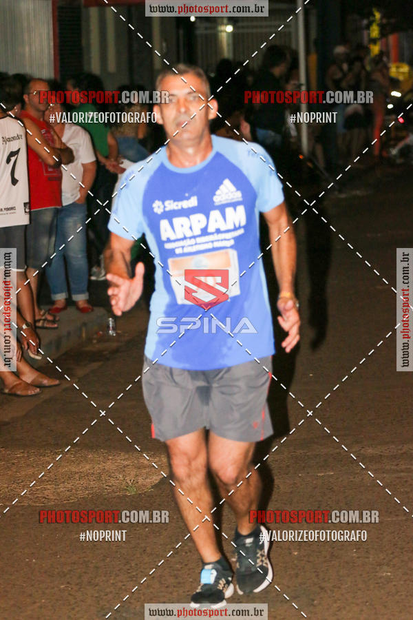 Buy your photos of the event70 CORRIDA DE BRODOWSKI on Fotop