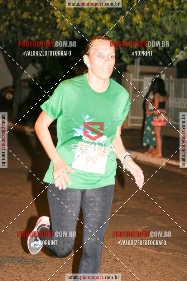 Buy your photos of the event70 CORRIDA DE BRODOWSKI on Fotop