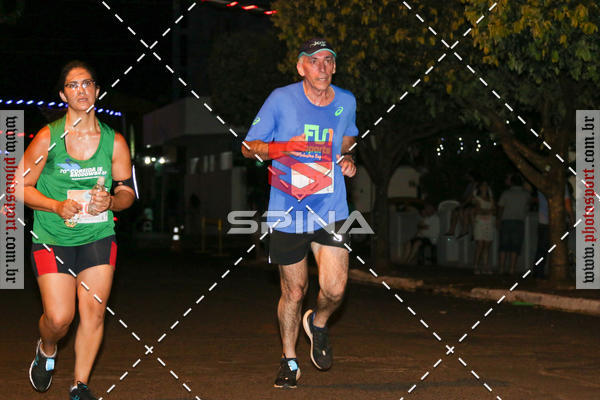 Buy your photos of the event70 CORRIDA DE BRODOWSKI on Fotop