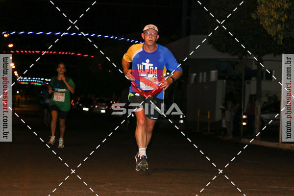 Buy your photos of the event70 CORRIDA DE BRODOWSKI on Fotop