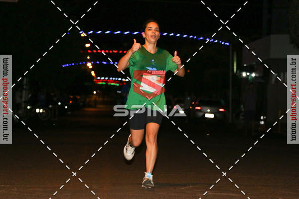 Buy your photos of the event70 CORRIDA DE BRODOWSKI on Fotop